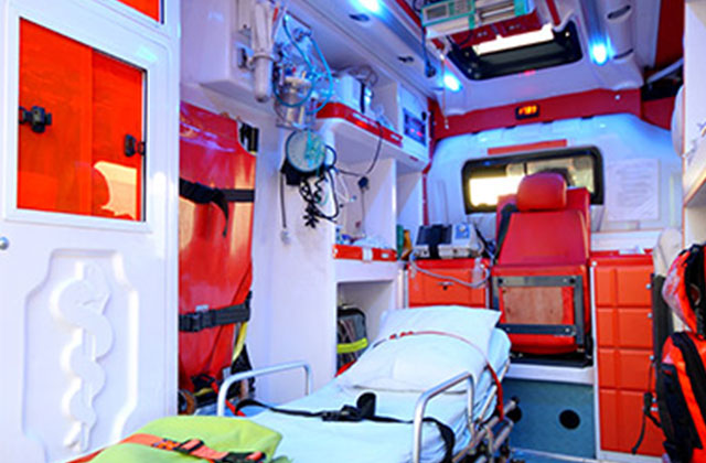 救护车内必备设备